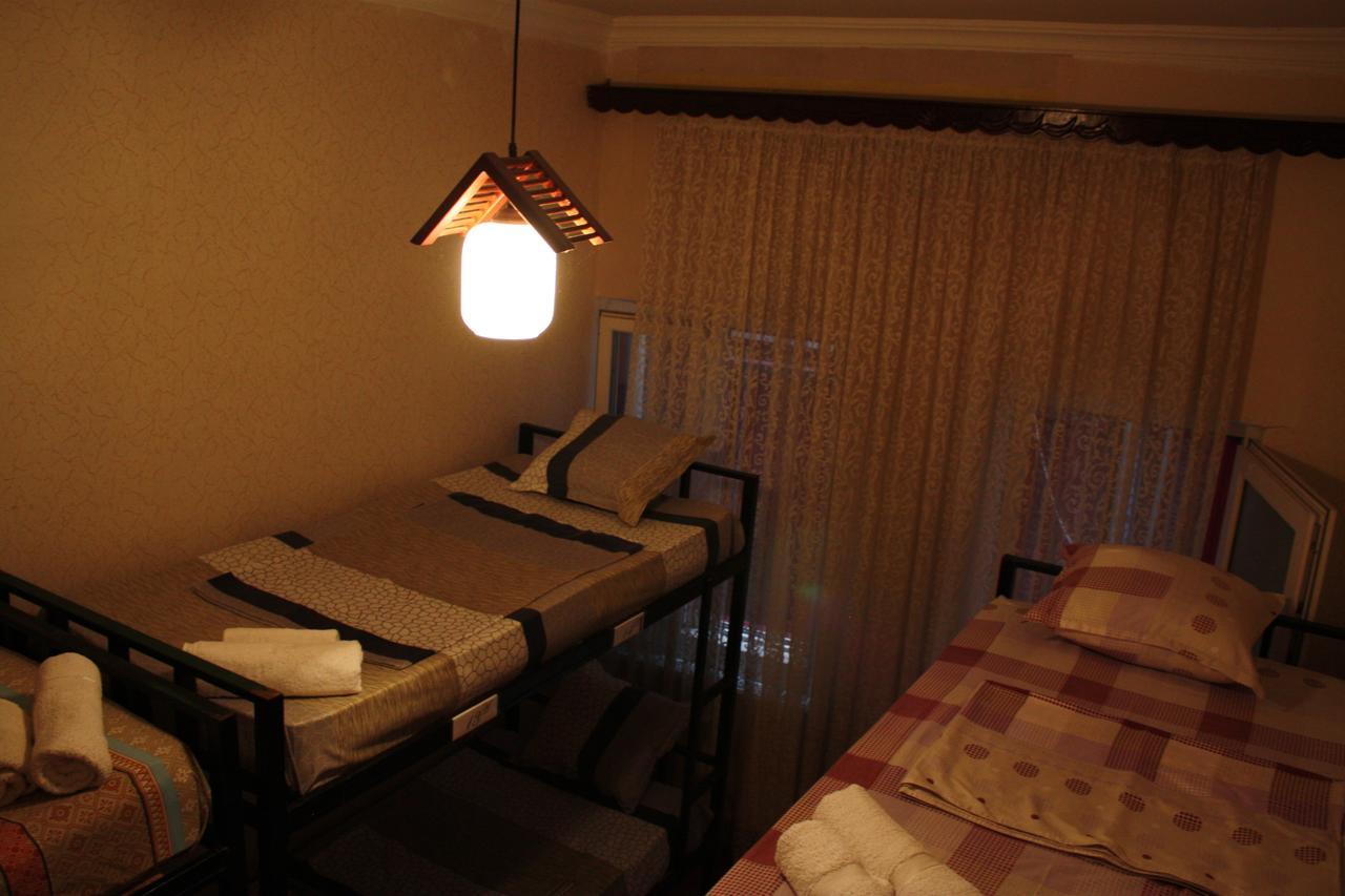Holiday House Batumi Exterior photo